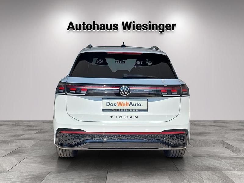 Gebraucht VW Tiguan Sport 193 PS (141 kW) 2025 Weiss  normal SUV