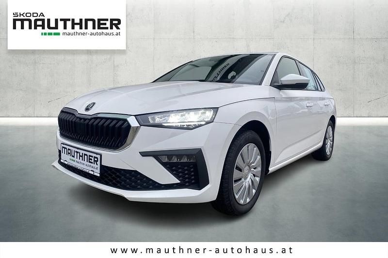Neu Skoda Scala Essence 95 PS (69 kW) 2026 Weiss  normal Kleinwagen