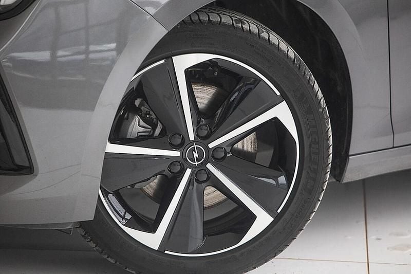 Gebraucht Opel Astra 136 PS (100 kW) 2025 Grau Kombi