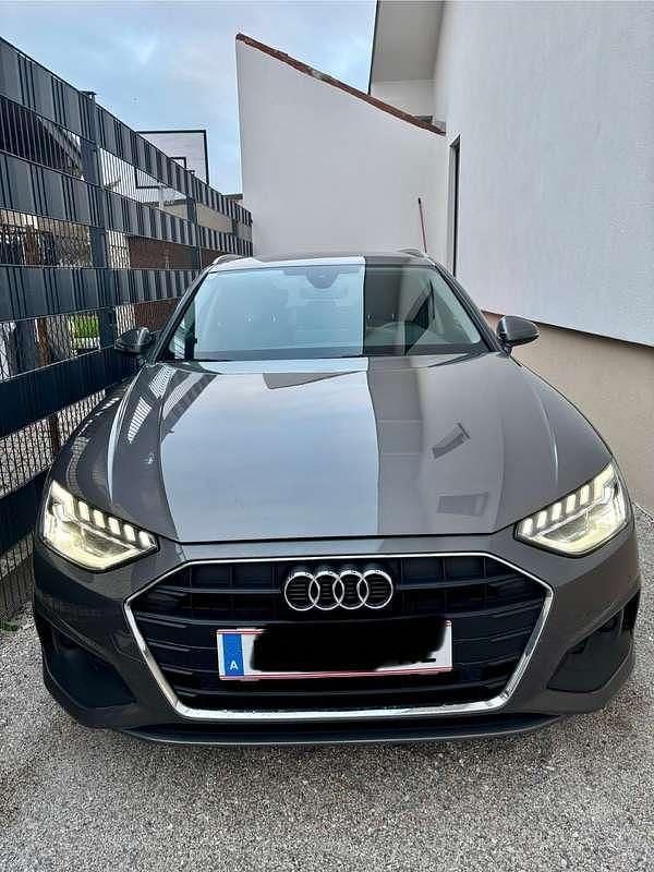 Gebraucht Audi A4 163 PS (119 kW) 2021 Grau Kombi