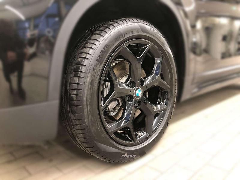 Gebraucht BMW X1 Sport Line 150 PS (110 kW) 2020 Schwarz SUV