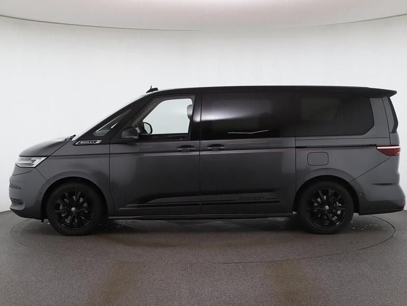 Gebraucht VW Multivan Edition 177 PS (130 kW) 2025 Hellgrau  normal Van
