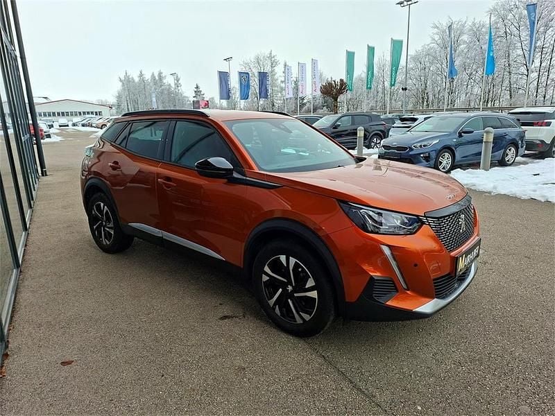 Gebraucht Peugeot 2008 Allure 131 PS (96 kW) 2022 Orange SUV