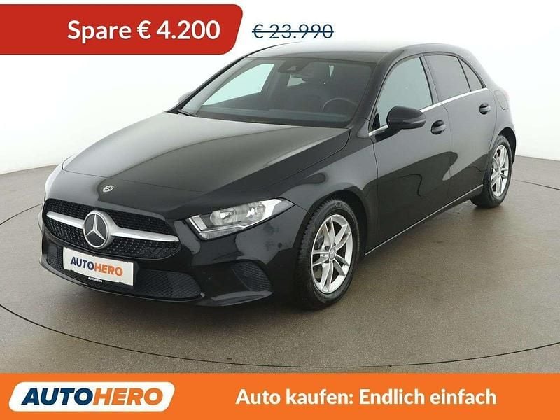 Schwarz Gebraucht 2019 Mercedes A180 Kleinwagen | € 19.790 (Guter Preis) - Bild 1/3