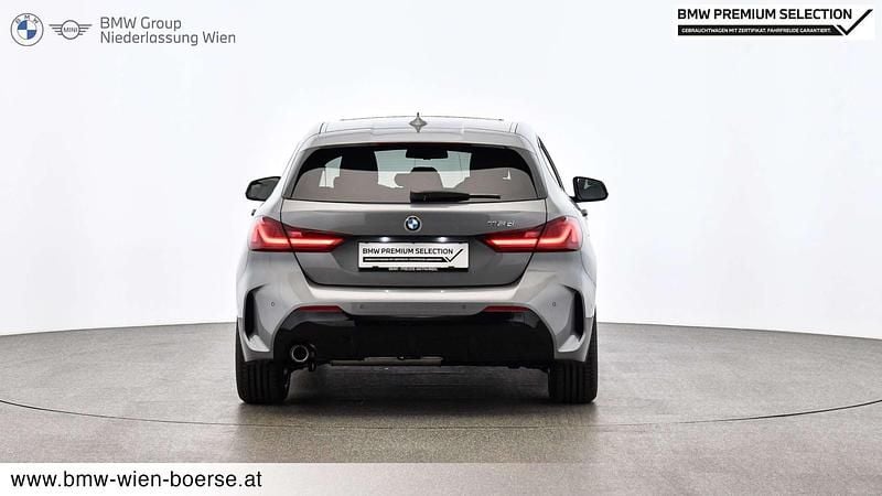 Gebraucht BMW 116 Shadowline 116 PS (85 kW) 2024 Grau Kleinwagen