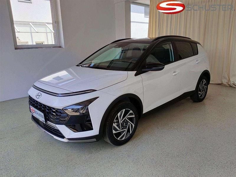 Weiss Gebraucht 2024 Hyundai Bayon GO! SUV | € 21.910 (Superpreis) - Bild 1/4