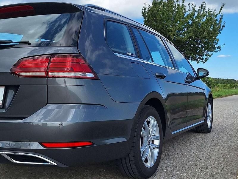 Gebraucht VW Golf VII Highline 150 PS (110 kW) 2017 Kombi