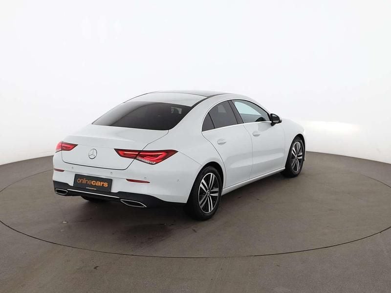 Gebraucht Mercedes CLA180 Progressive 136 PS (100 kW) 2021 Weiß Limousine