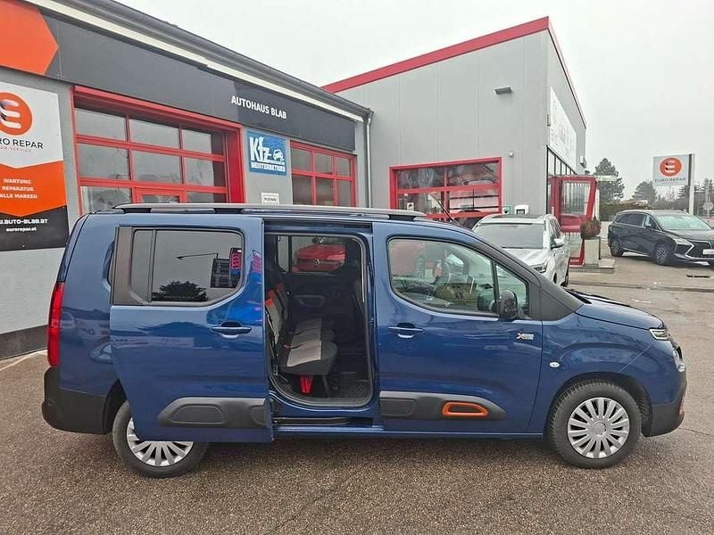 Gebraucht Citroën Berlingo Shine 131 PS (96 kW) 2018 Blau Van / Kleinbus