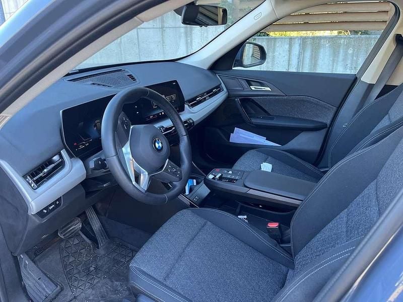 Gebraucht BMW X1 136 PS (100 kW) 2024 Grau SUV