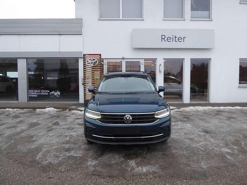 Gebraucht VW Tiguan 150 PS (110 kW) 2021 Blau SUV