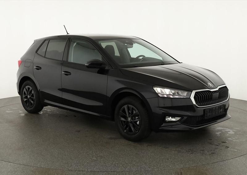 Weiß Neu 2025 Skoda Fabia Selection Kleinwagen | € 23.213 (Fairer Preis) - Bild 1/4