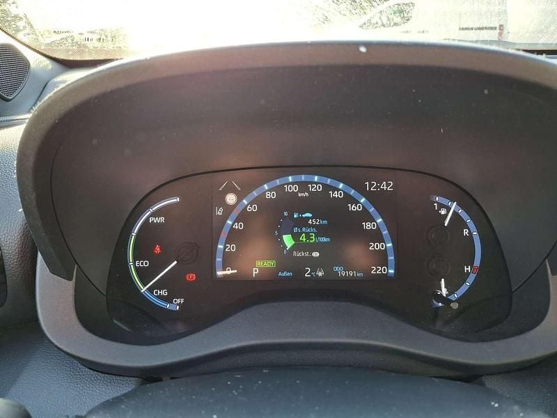 Weiß Gebraucht 2024 Toyota Yaris Cross Active SUV | € 23.900 (Fairer Preis) - Bild 1/3