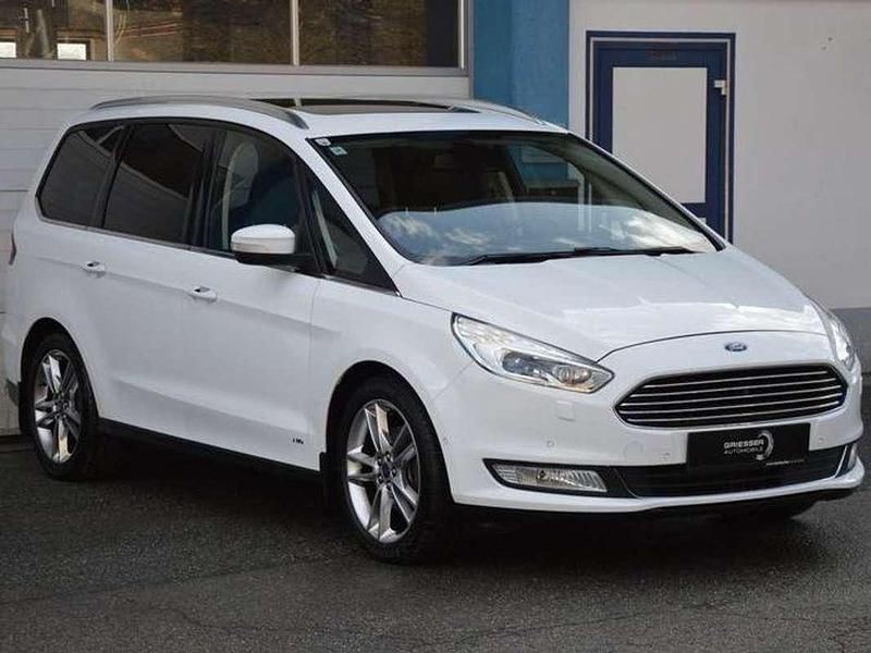 Gebraucht Ford Galaxy Titanium 179 PS (131 kW) 2017 Weiß Van / Kleinbus