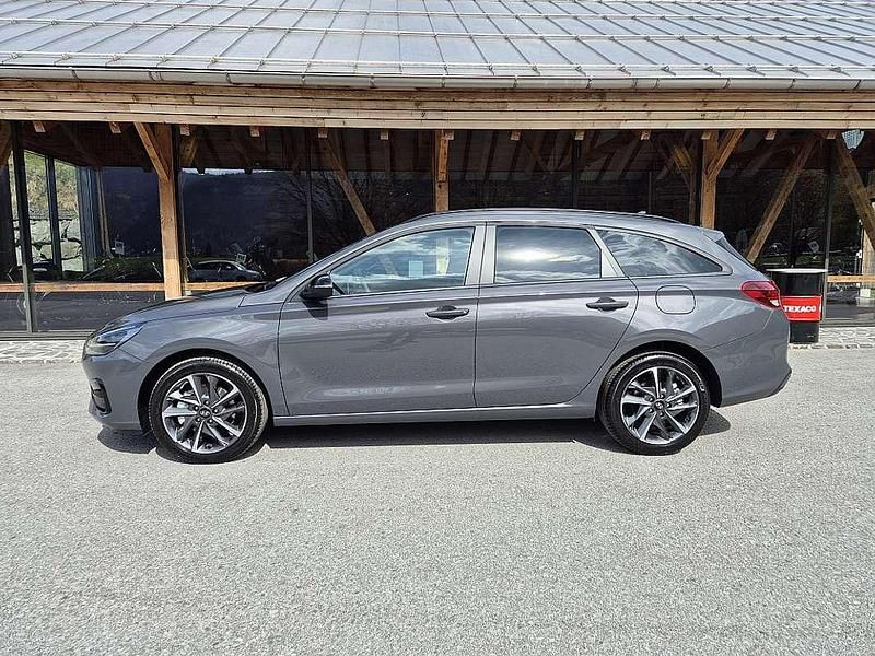 Gebraucht Hyundai i30 GO! 101 PS (74 kW) 2025 Grau Kombi