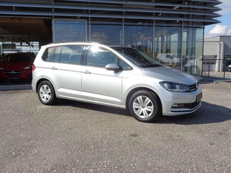 Gebraucht VW Touran Comfortline 150 PS (110 kW) 2021 Silber Van / Kleinbus