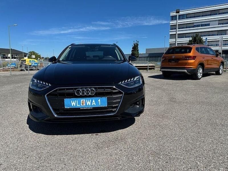 Gebraucht Audi A4 Ambiente 150 PS (110 kW) 2020 Kombi