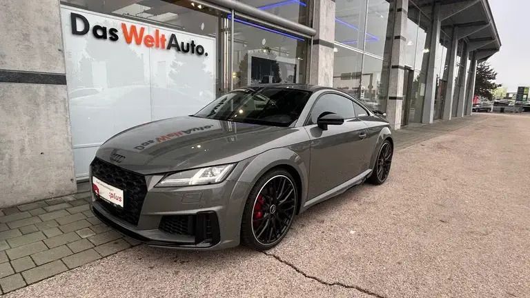 Grau Gebraucht 2021 Audi TTS Coupé | € 54.900 - Bild 1/4