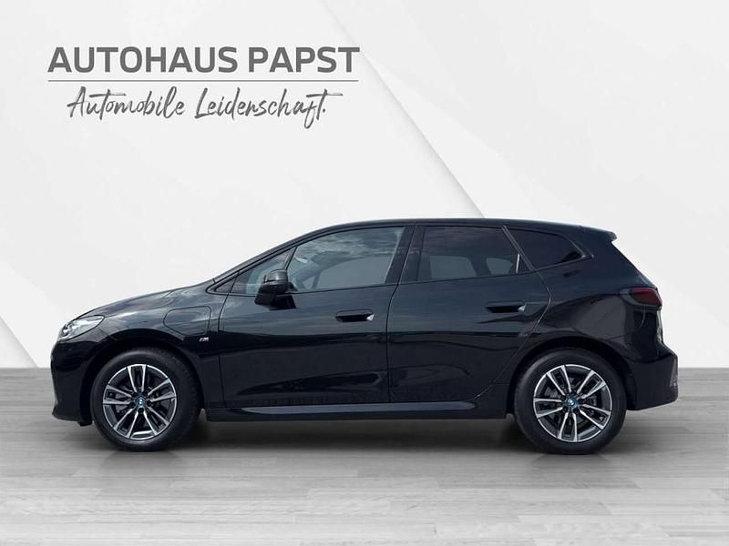 Gebraucht BMW 230 M Sport 150 PS (110 kW) 2023 Schwarz Van / Kleinbus