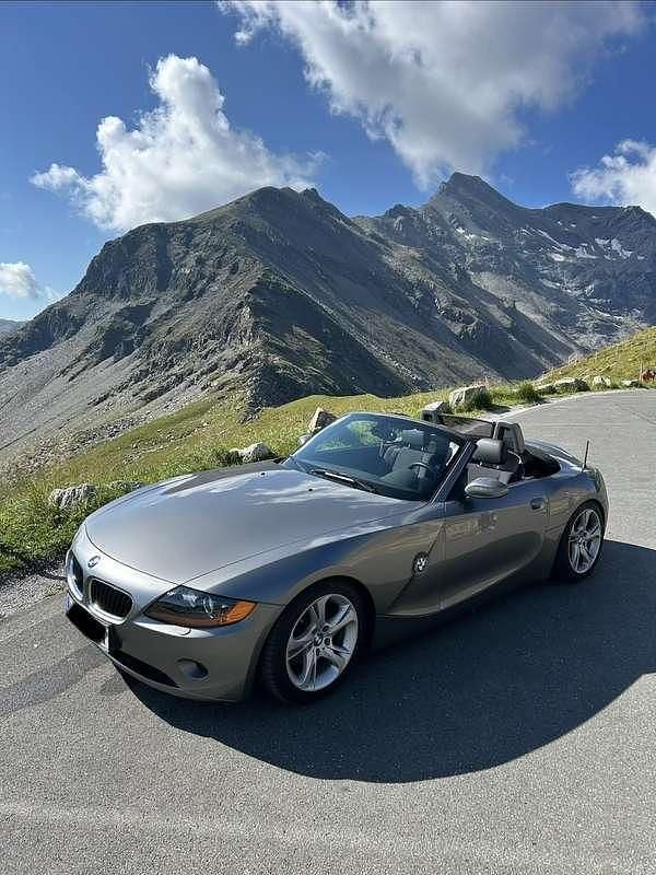 Gebraucht BMW Z4 192 PS (141 kW) 2003 Grau Cabrio