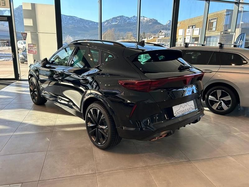 Neu Cupra Formentor 204 PS (150 kW) 2025 Schwarz  metallic SUV