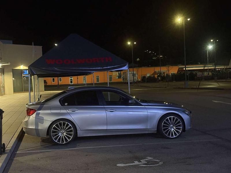 Gebraucht BMW 316 116 PS (85 kW) 2012 Limousine