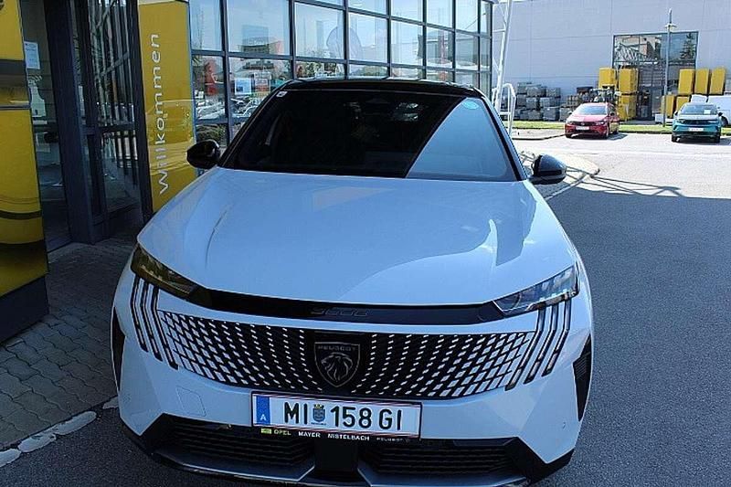 Gebraucht Peugeot e-3008 GT 156 kW (213 PS) 2025 Weiß SUV