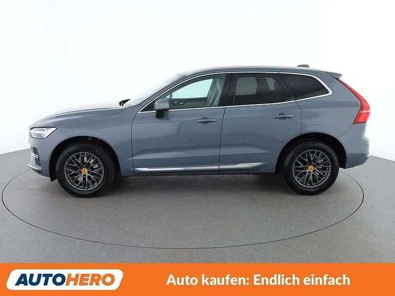 Gebraucht Volvo XC60 Plus 197 PS (144 kW) 2022 Grau SUV