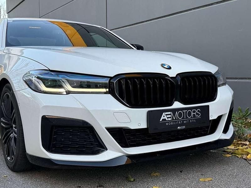 Gebraucht BMW 520 M Sport 190 PS (139 kW) 2018 Weiß Limousine