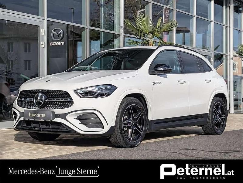 Gebraucht Mercedes GLA200 AMG line 150 PS (110 kW) 2025 Weiß SUV