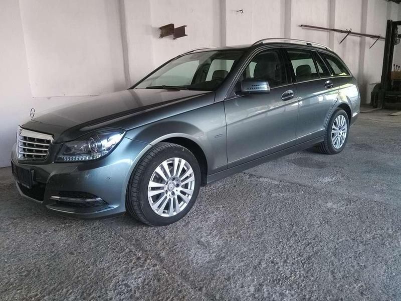 Grau Gebraucht 2011 Mercedes C220 Elegance Kombi | € 6.100 (Fairer Preis) - Bild 1/4