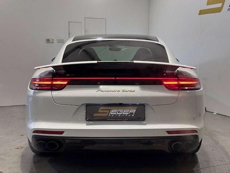 Gebraucht Porsche Panamera Turbo 549 PS (403 kW) 2018 Weiß Limousine