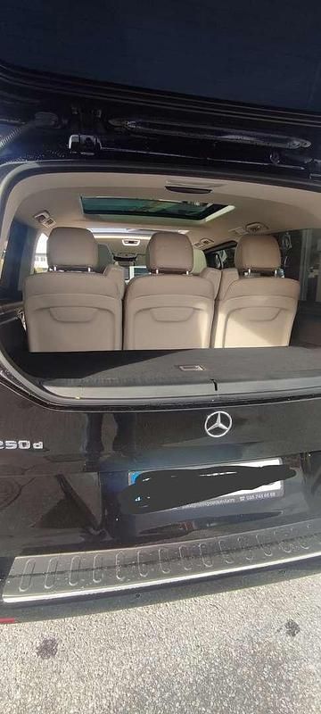 Gebraucht Mercedes V250 190 PS (139 kW) 2020 Schwarz Van / Kleinbus