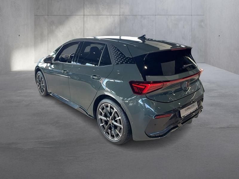 Gebraucht Cupra Born VZ 239 kW (326 PS) 2025 Dunkelgrün metallic Kleinwagen