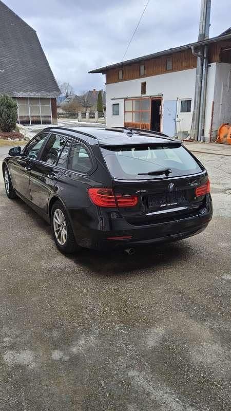 Gebraucht BMW 318 143 PS (105 kW) 2014 Schwarz Kombi
