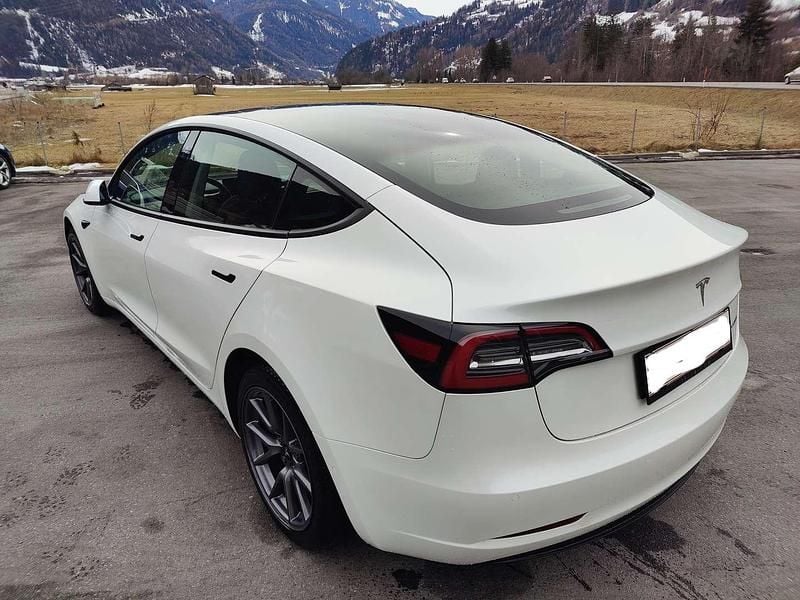 Weiß Gebraucht 2021 Tesla Model 3 Long Range AWD Limousine | € 24.500 (Guter Preis) - Bild 1/4