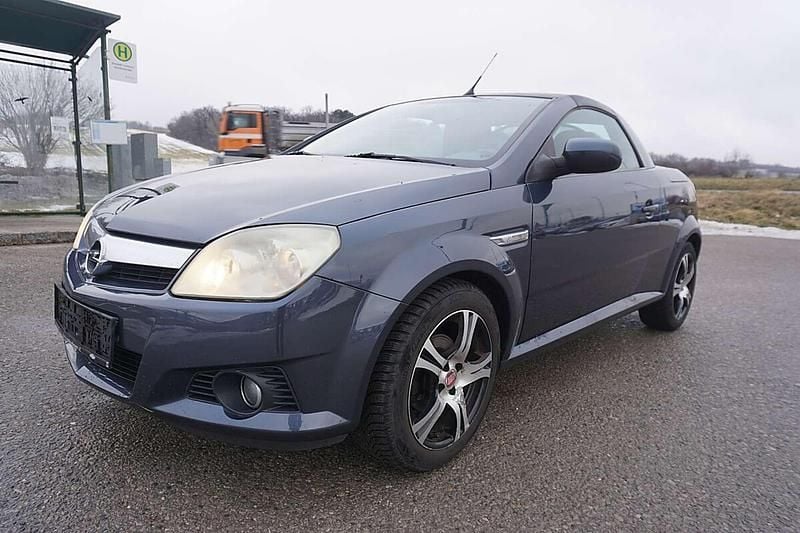 Gebraucht Opel Tigra Design Edition 90 PS (66 kW) 2009 Blau Cabrio