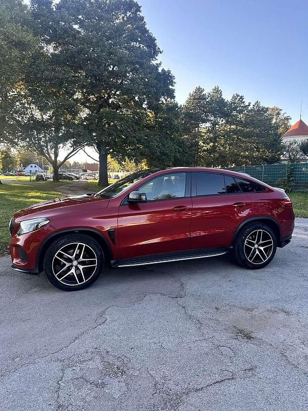 Gebraucht Mercedes GLE350 AMG line 258 PS (189 kW) 2017 Coupé