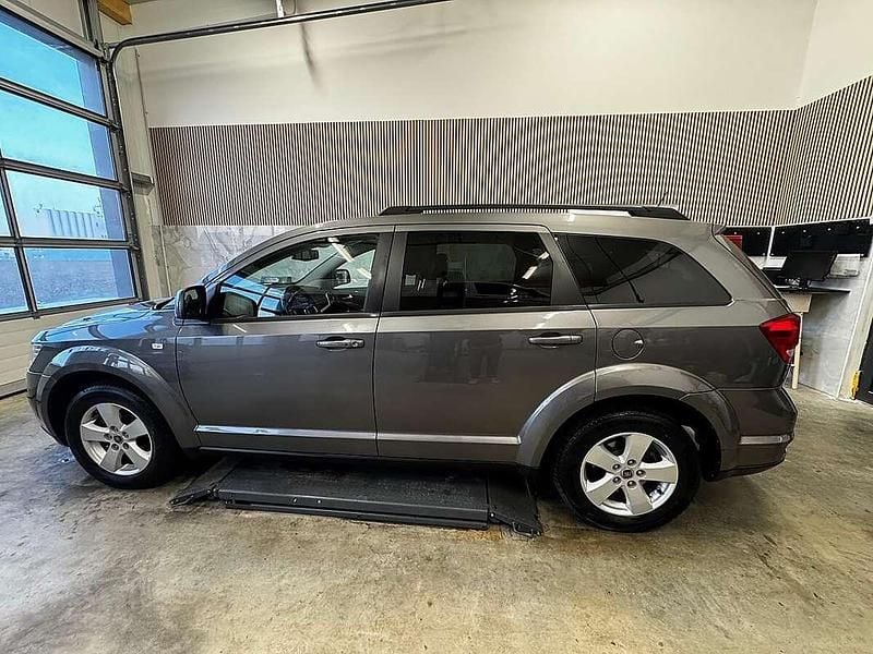 Gebraucht Fiat Freemont 140 PS (102 kW) 2012 Silber SUV