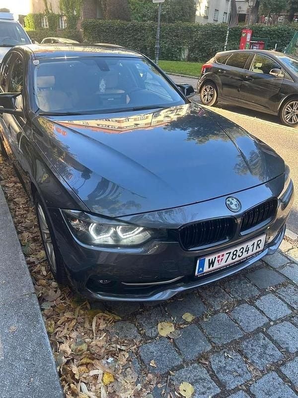 Grau Gebraucht 2012 BMW 316 Limousine | € 9.000 (Superpreis) - Bild 1/4