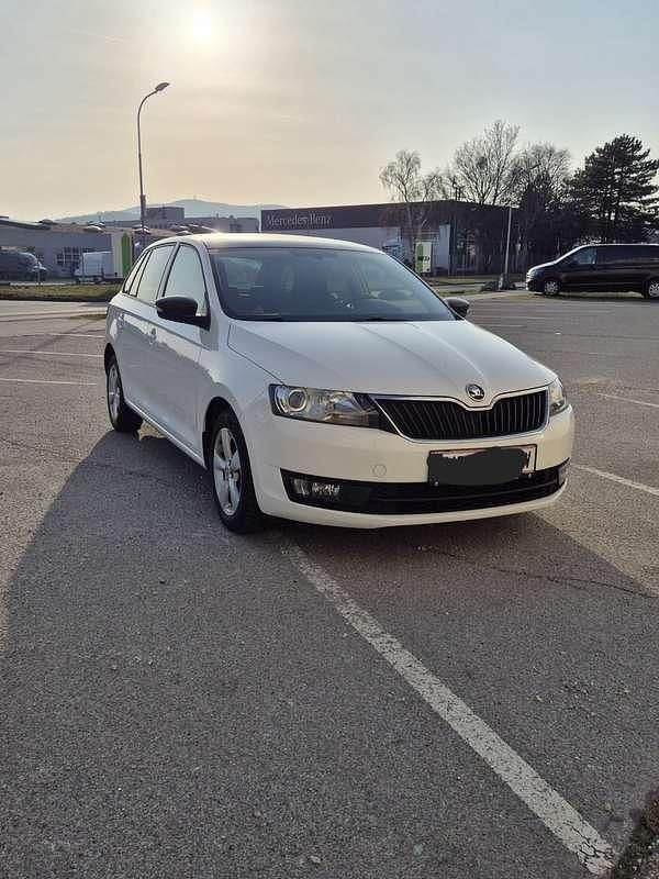 Gebraucht Skoda Rapid Sport 110 PS (80 kW) 2015 Kleinwagen