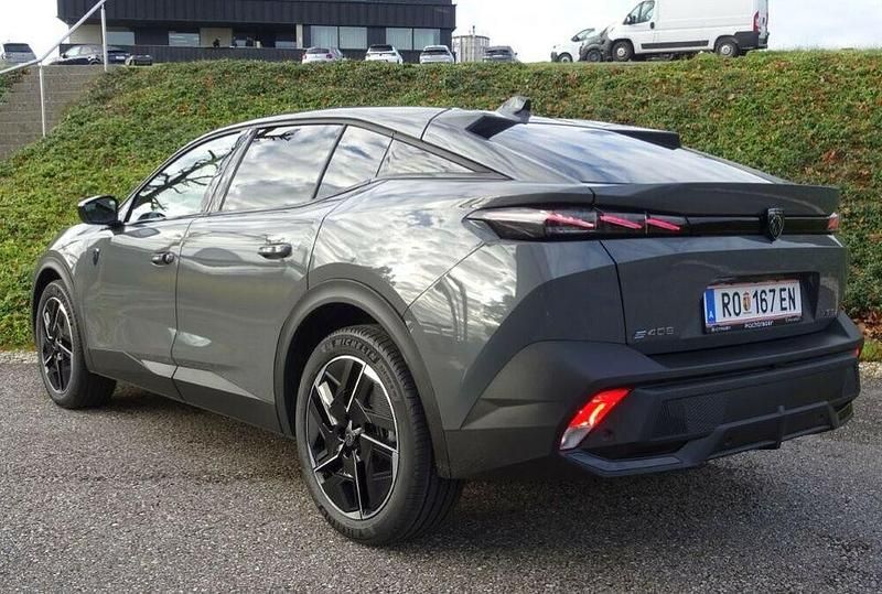 Neu Peugeot 408 GT 157 kW (214 PS) 2025 Grau Limousine