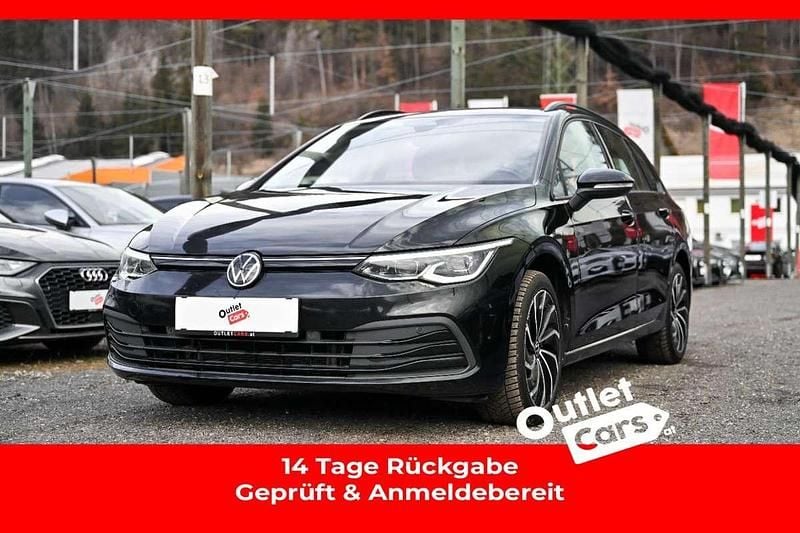 Gebraucht VW Golf VIII Life 116 PS (85 kW) 2021 Schwarz Kombi