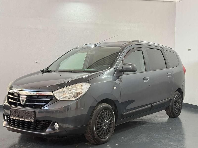 Gebraucht Dacia Lodgy Celebration 83 PS (61 kW) 2014 Grau Van / Kleinbus