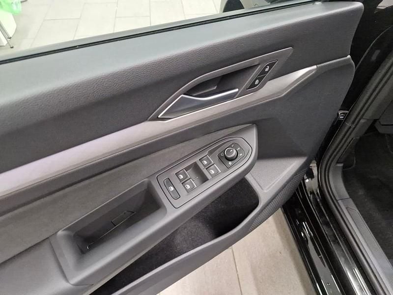 Neu VW Golf VIII 115 PS (84 kW) 2026 Schwarz  metallic