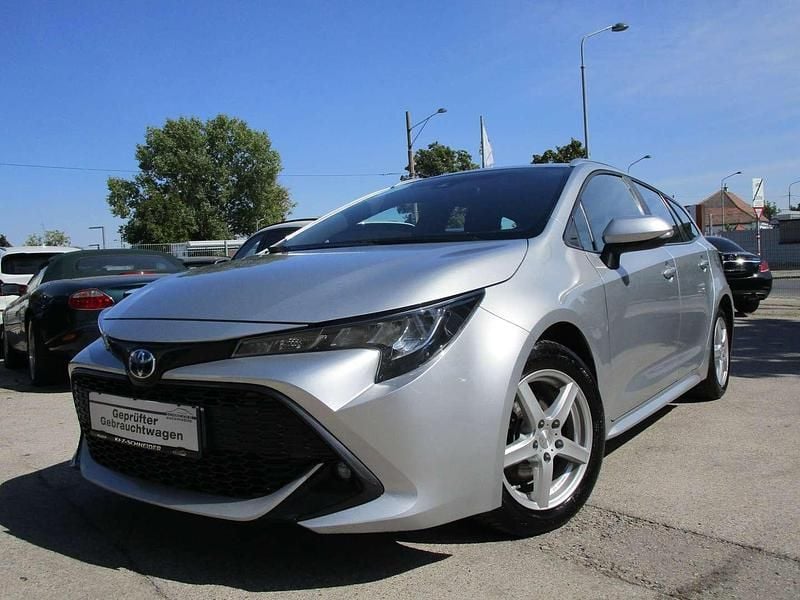 Gebraucht Toyota Corolla Active 98 PS (72 kW) 2023 Silber Kombi