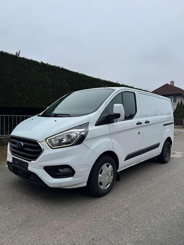 Gebraucht Ford Transit Custom 170 PS (125 kW) 2019 Van / Kleinbus