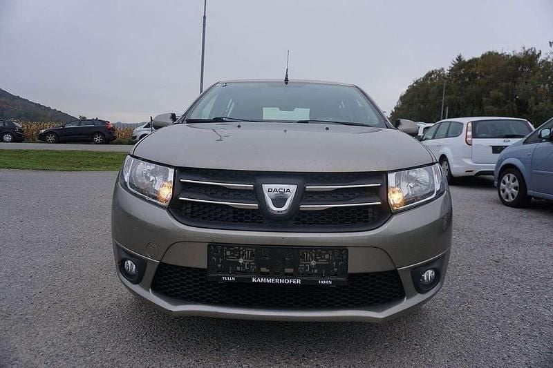 Gebraucht Dacia Sandero 75 PS (55 kW) 2015 Braun Kleinwagen