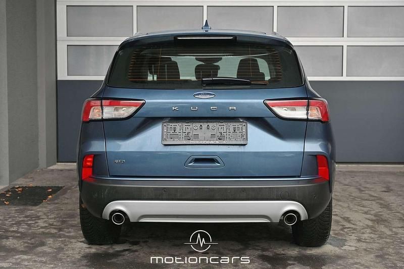 Gebraucht Ford Kuga Cool & Connect 150 PS (110 kW) 2022 Blau SUV