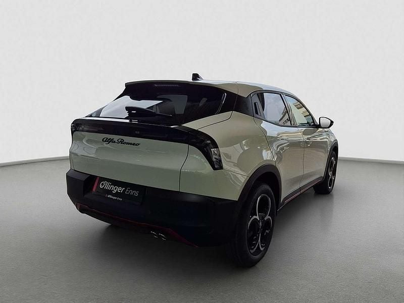 Neu Alfa Romeo Junior Edizione Speciale 136 PS (100 kW) 2025 Weiß SUV